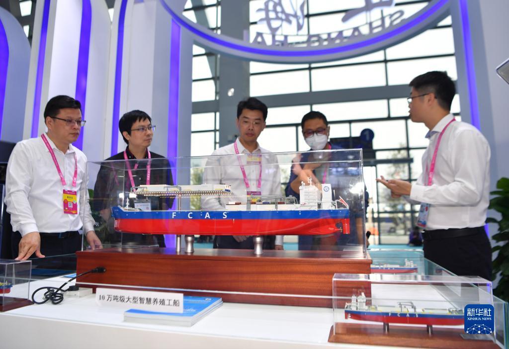 摸摸鱼游戏下载